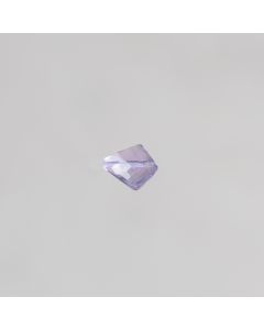 Améthyste du Brésil 6x8mm"AA" triang 2.25x4=9€