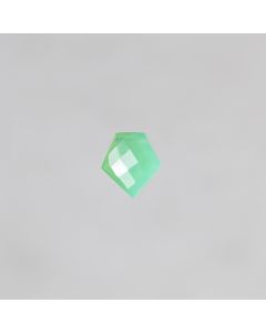 Calcédoine verte "AA"    talisman 8x11m 2.9x4=11.6€