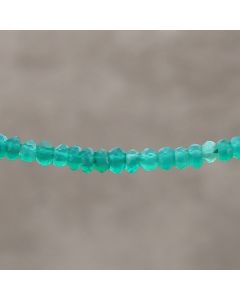 Onyx vert 3mm trou 0.55mm ( 10 cm)
