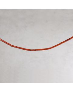 Jaspe rouge d'Afrique tube 4x13mm