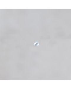 Zirconium 4.5mm pr sertis white diamond 1.35€x6=8.1€