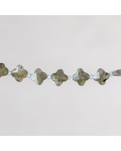 Labradorite d'Afrique du Sud  trèfle facetté 10mm