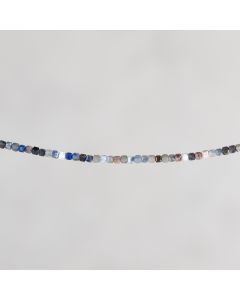 Sodalite d'Afrique cube facetté 2.5mm