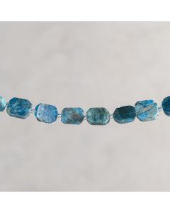 Apatite Brésil flat asymetric ovale 12x16mm