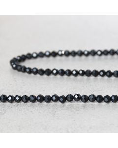 Onyx noir d'Afrique du Sud facetté 3mm